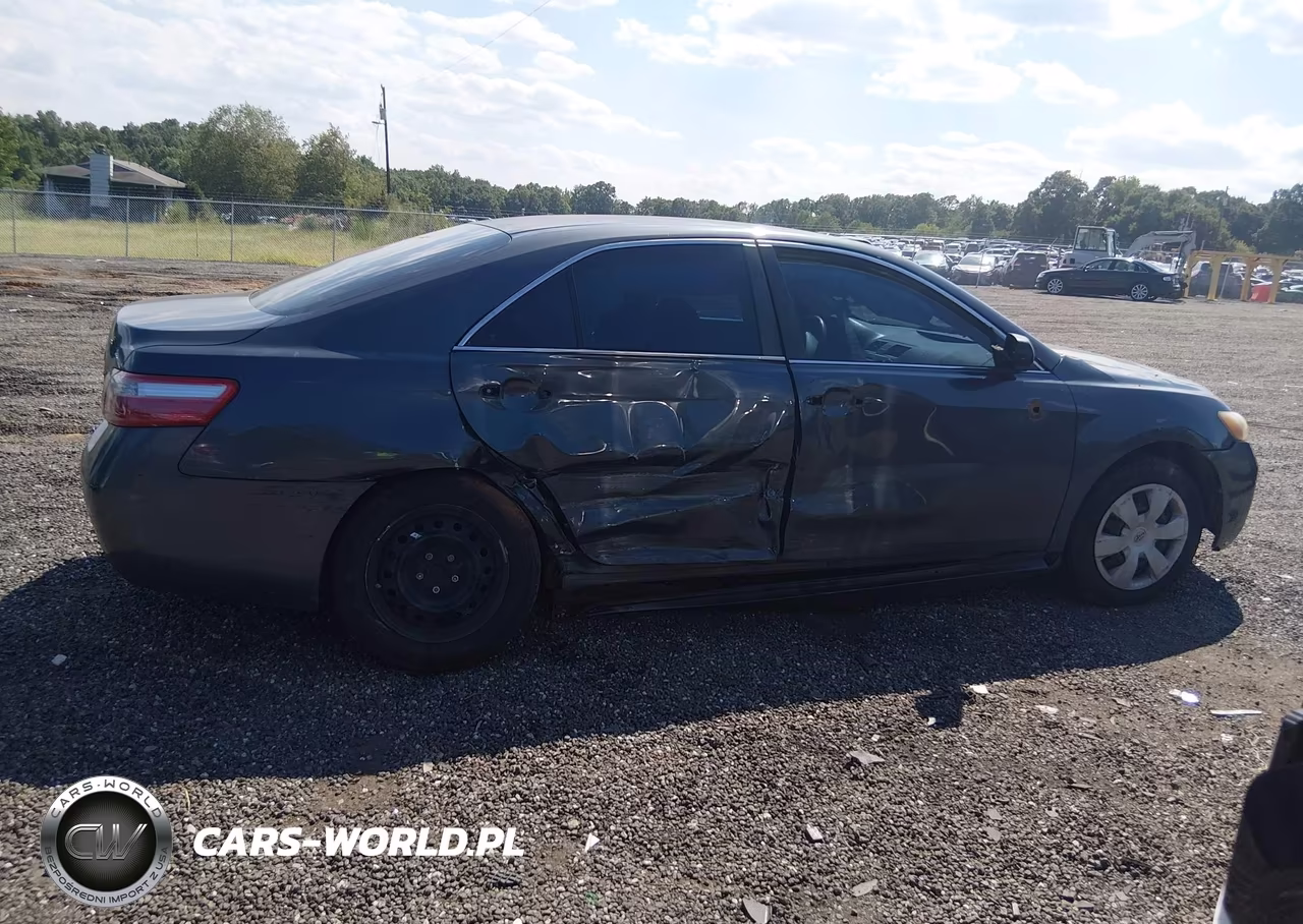 2009 Toyota Camry Le VIN:4T1BE46K79U284867 - 12