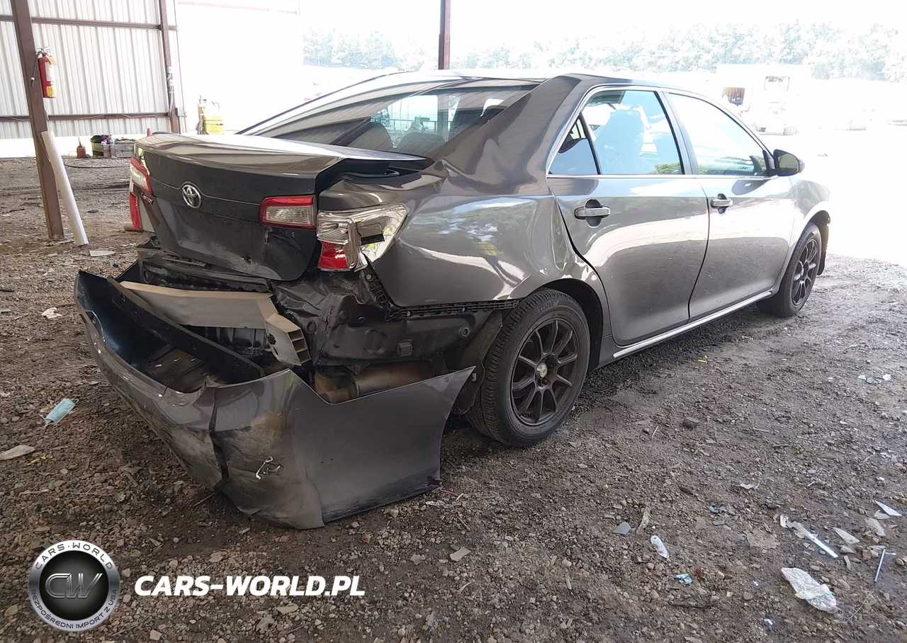 2014 Toyota Camry Le VIN:4T4BF1FK5ER373770 - 4