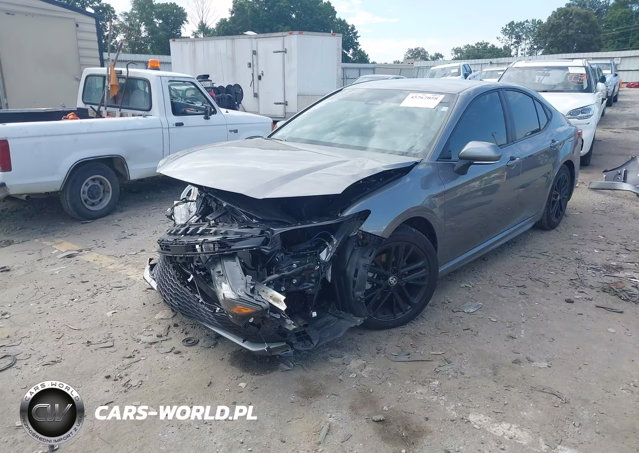 2026 Toyota Camry Se VIN:4T1DAACK4TU667583 - 2