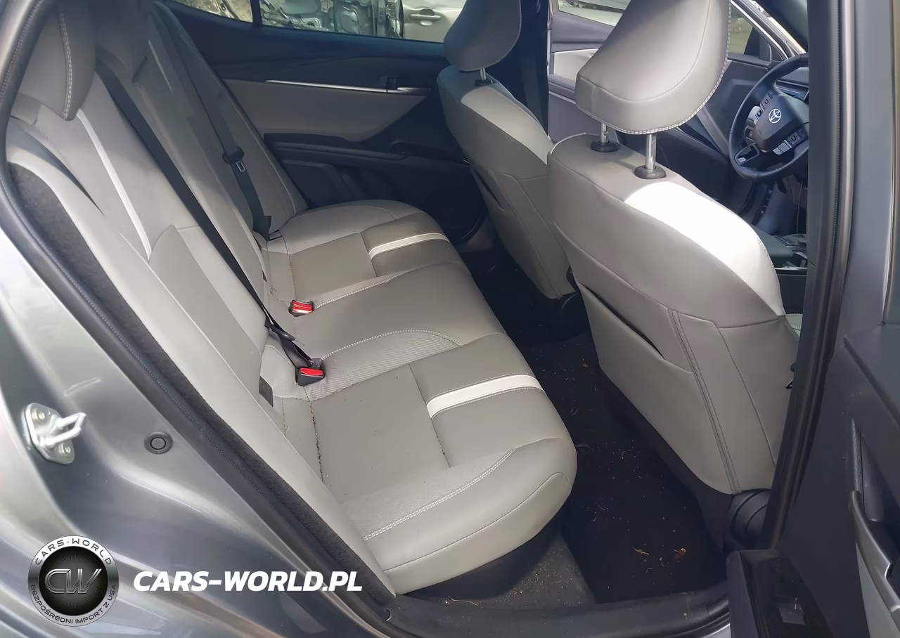 2026 Toyota Camry Se VIN:4T1DAACK4TU667583 - 8