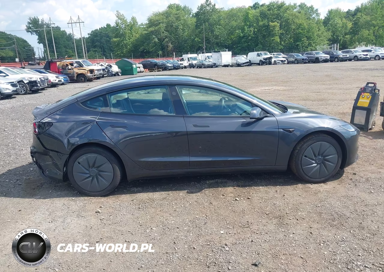2026 Tesla Model 3 Premium Rear-Wheel Drive-Rear-Wheel Drive VIN:5YJ3E1EA1TF167396 - 13