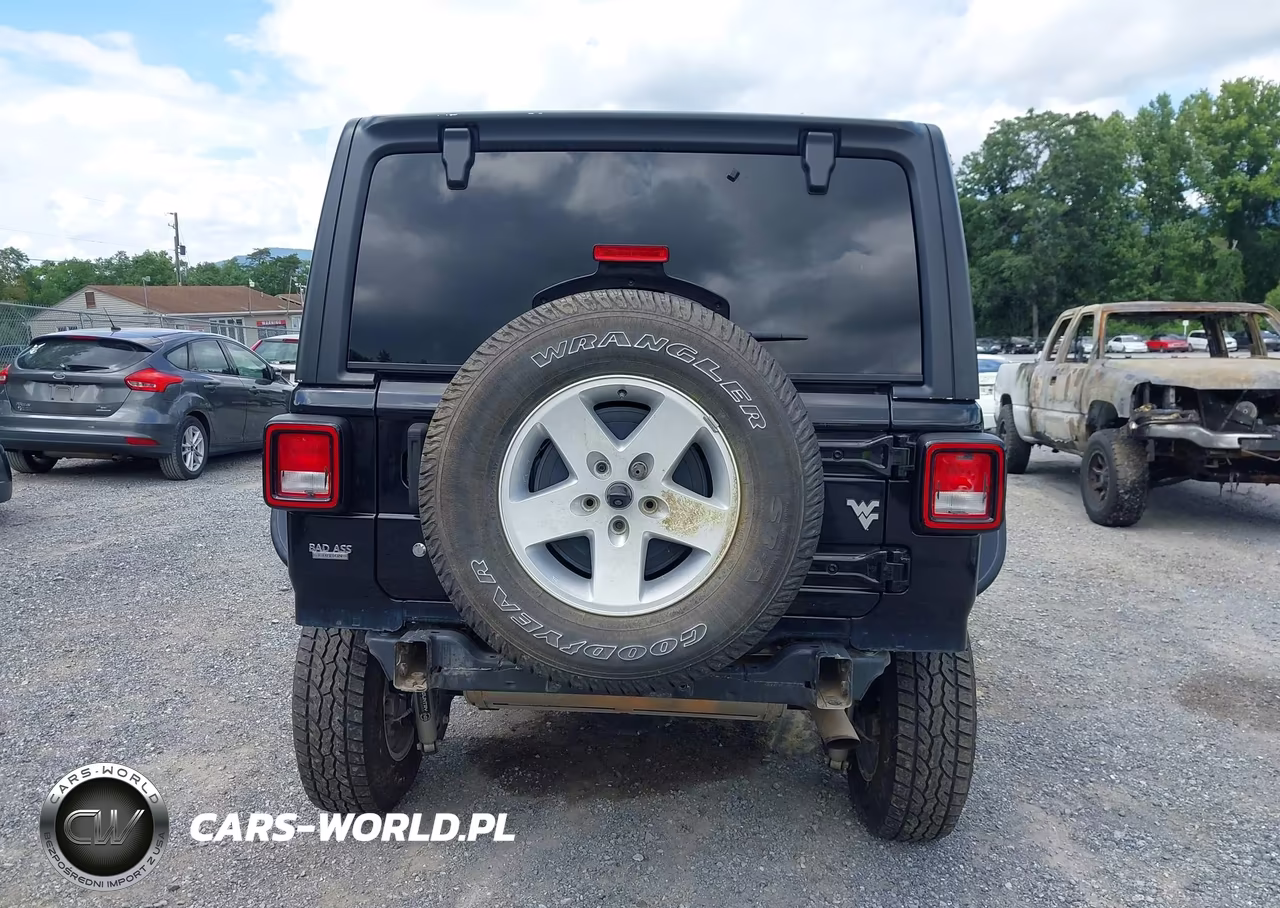 2019 Jeep Wrangler Unlimited Sport S 4X4 VIN:1C4HJXDN2KW691174 - 16