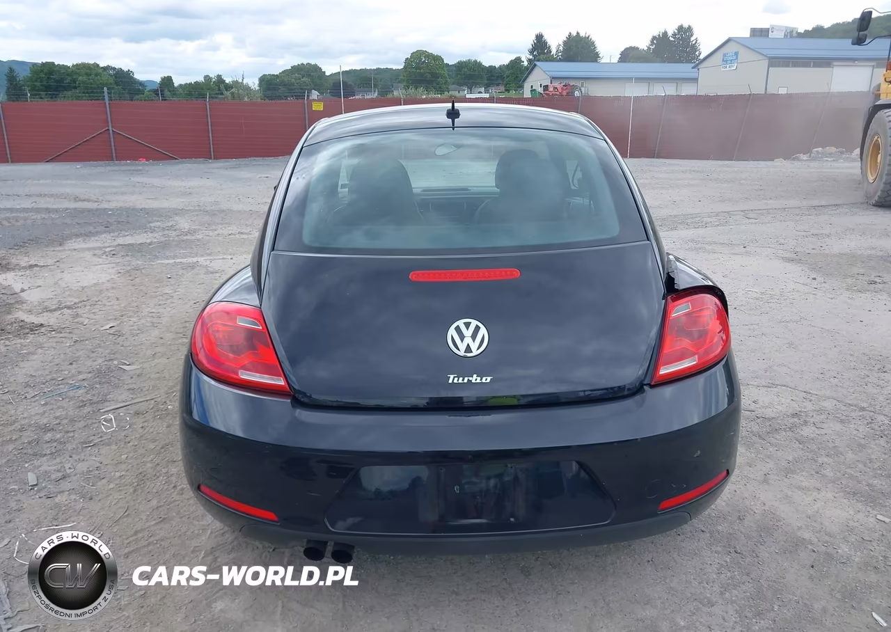 2016 Volkswagen Beetle 1.8T Wolfsburg Edition VIN:3VWF17AT7GM612435 - 16