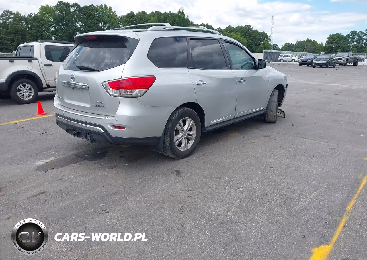 2014 Nissan Pathfinder Platinum VIN:5N1AR2MM7EC624091 - 4