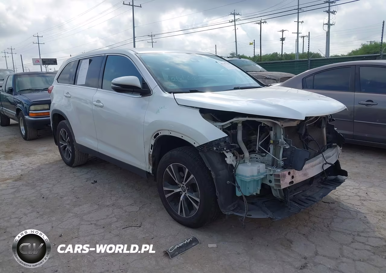 2019 Toyota Highlander Le
