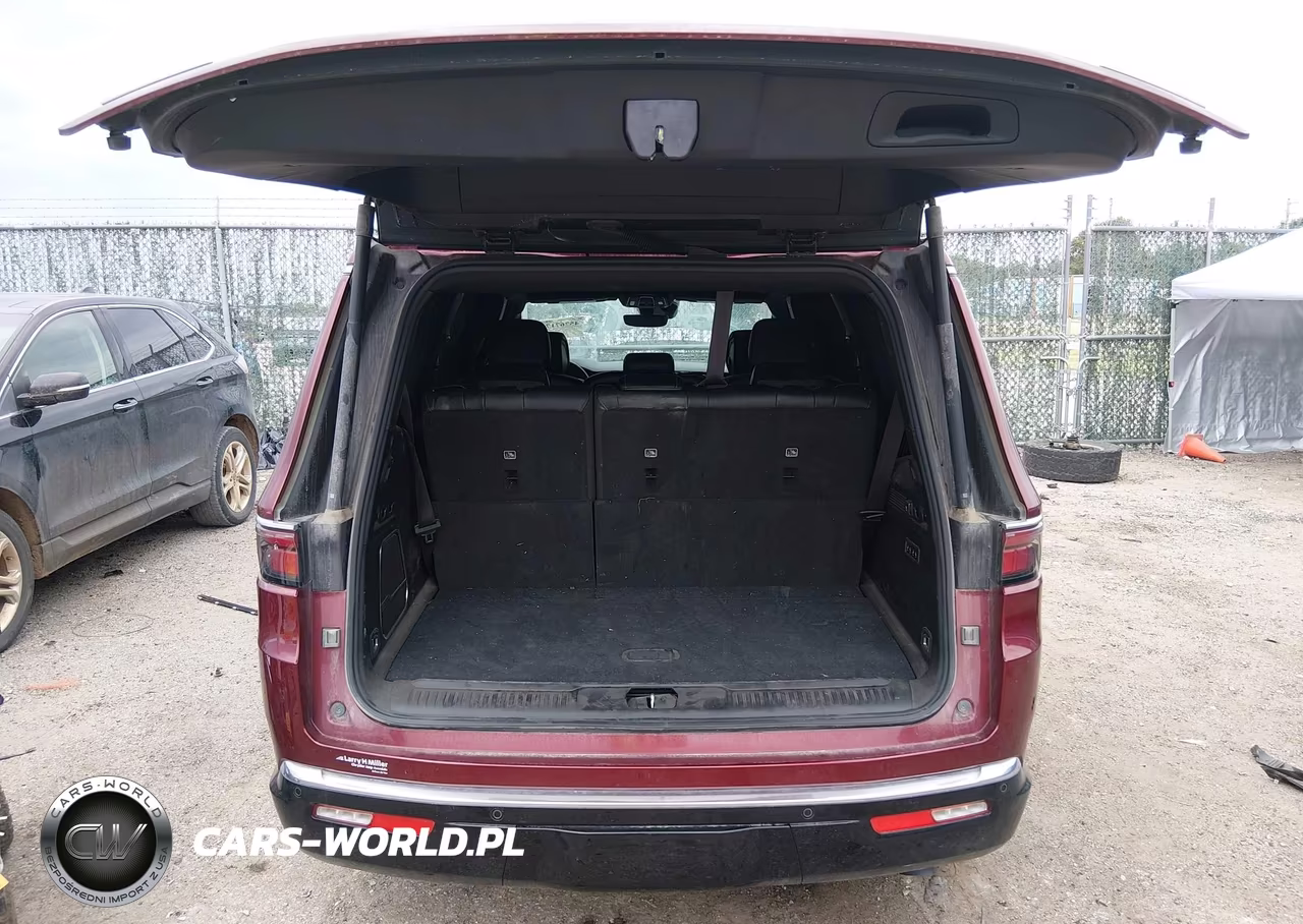 2023 Jeep Wagoneer Series Iii VIN:1C4SJVDP5PS553476 - 17