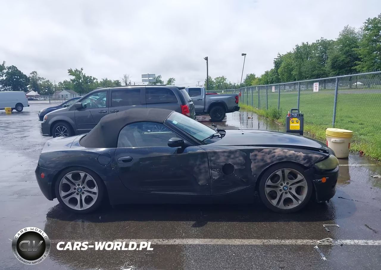 2005 BMW Z4 3.0I VIN:4USBT53585LU10419 - 13