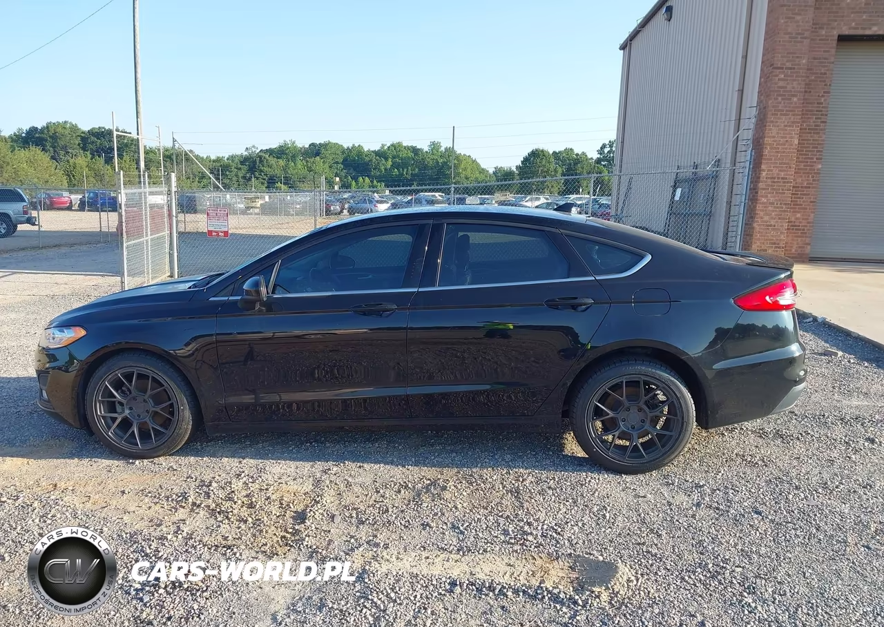 2020 Ford Fusion Se VIN:3FA6P0HD6LR143056 - 14