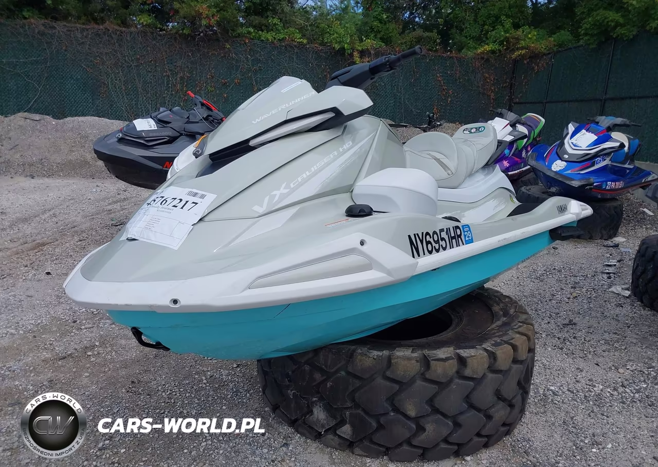 2025 Yamaha Waverunner VIN:00000YAMA3875H425 - 2