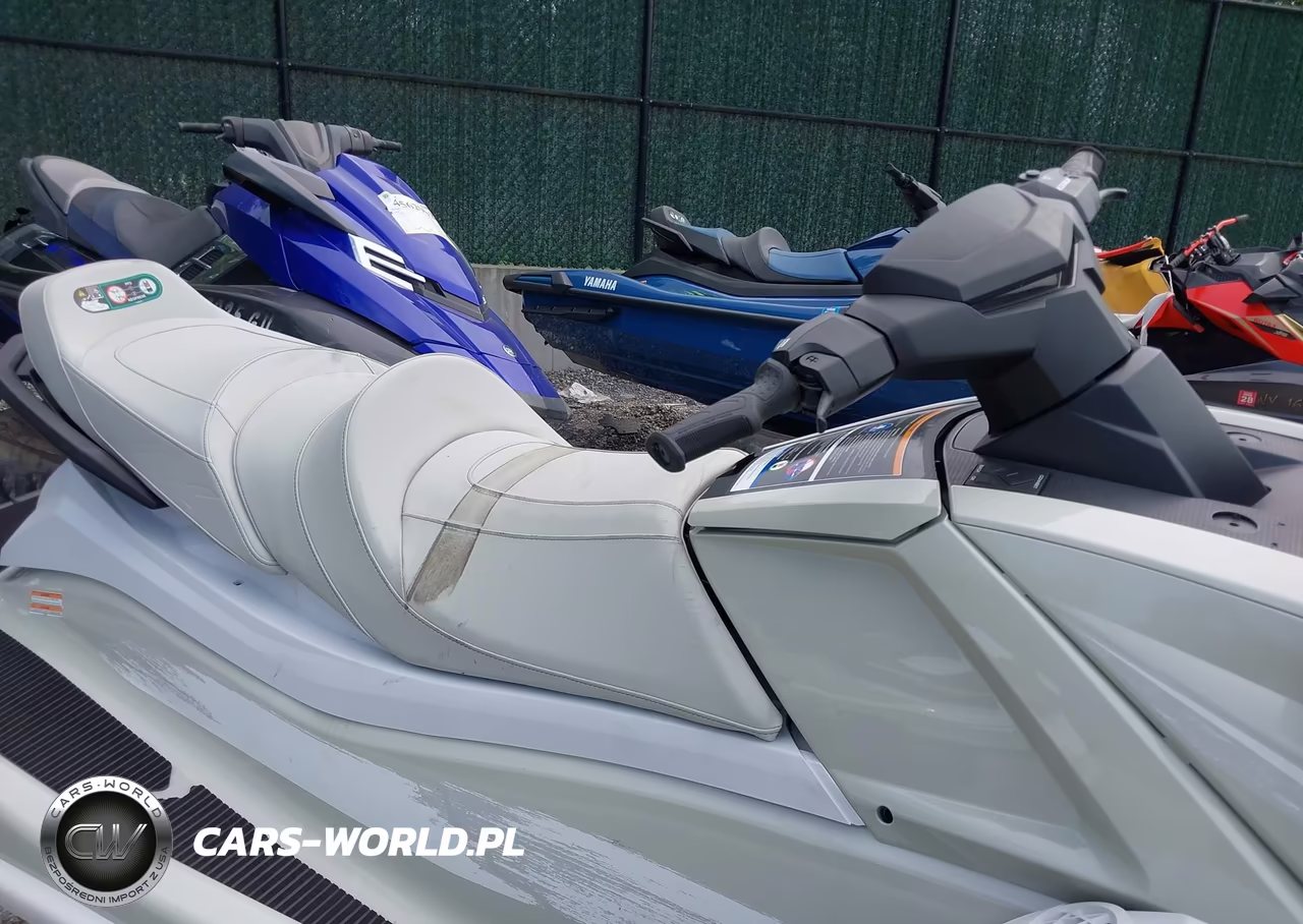2025 Yamaha Waverunner VIN:00000YAMA3875H425 - 5