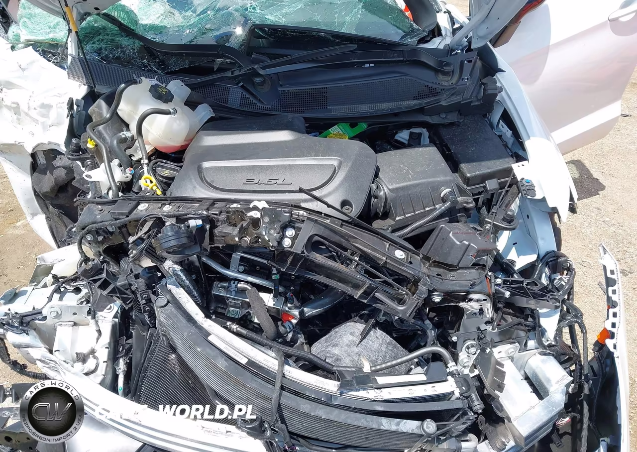 2025 Chrysler Voyager Lx VIN:2C4RC1CG8SR613814 - 10