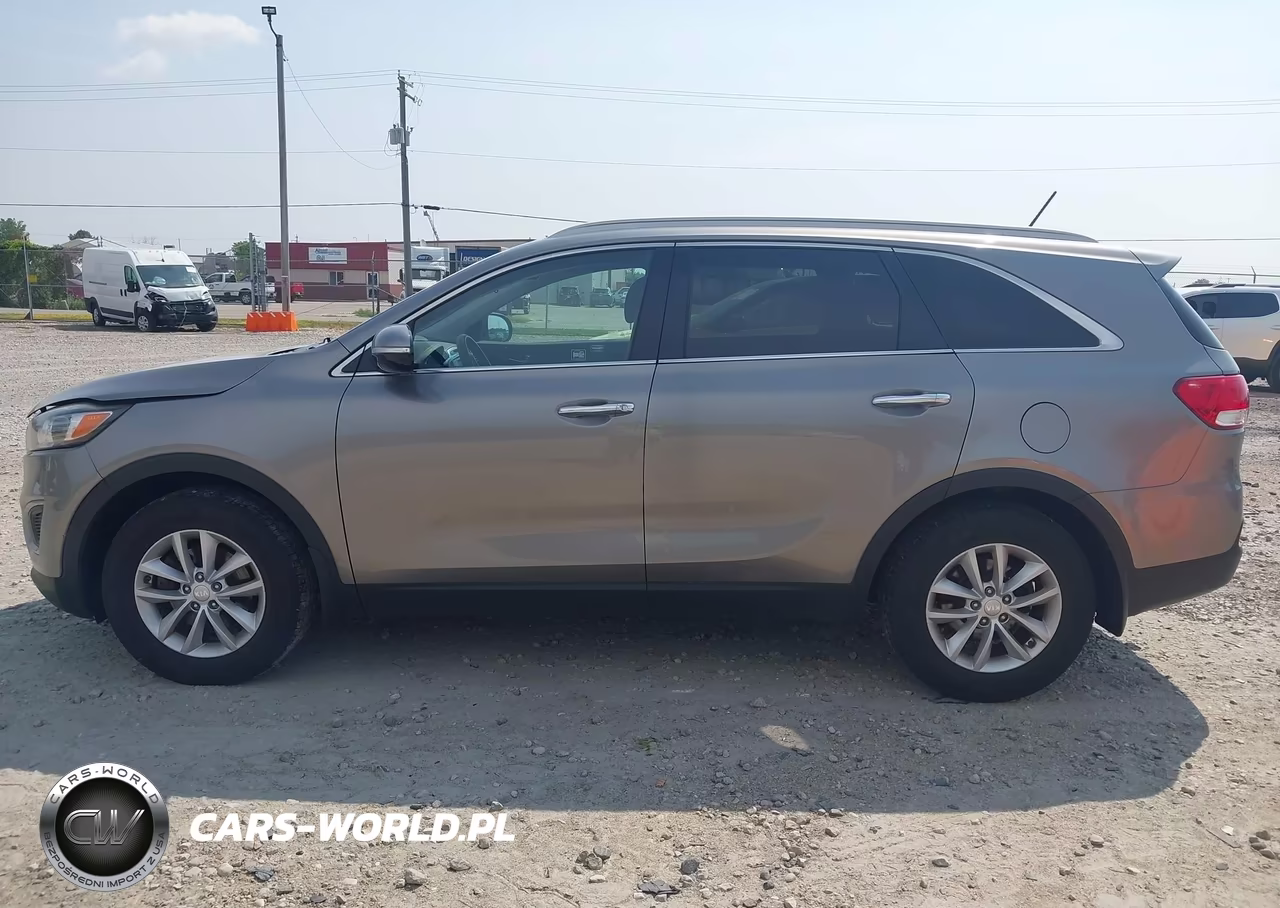 2017 Kia Sorento 2.4L Lx VIN:5XYPG4A31HG335137 - 14