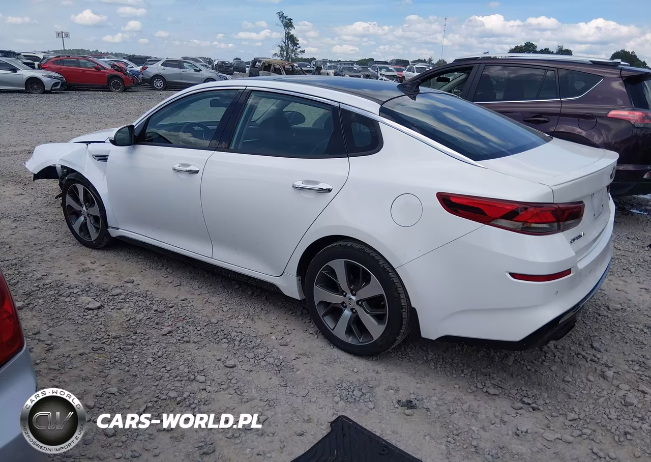 2020 Kia Optima S VIN:5XXGT4L30LG409816 - 3