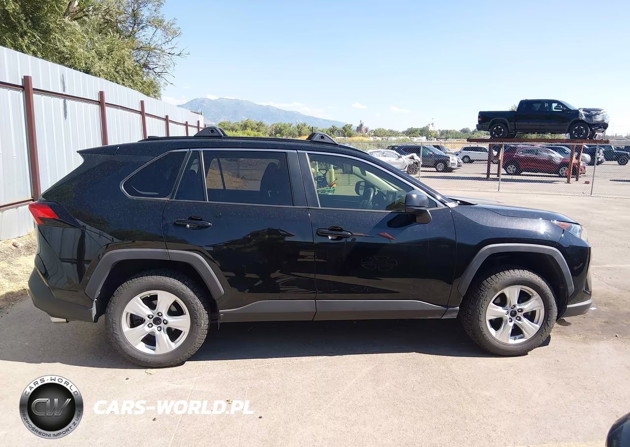 2019 Toyota Rav4 Le VIN:JTMF1RFV3KD520560 - 13