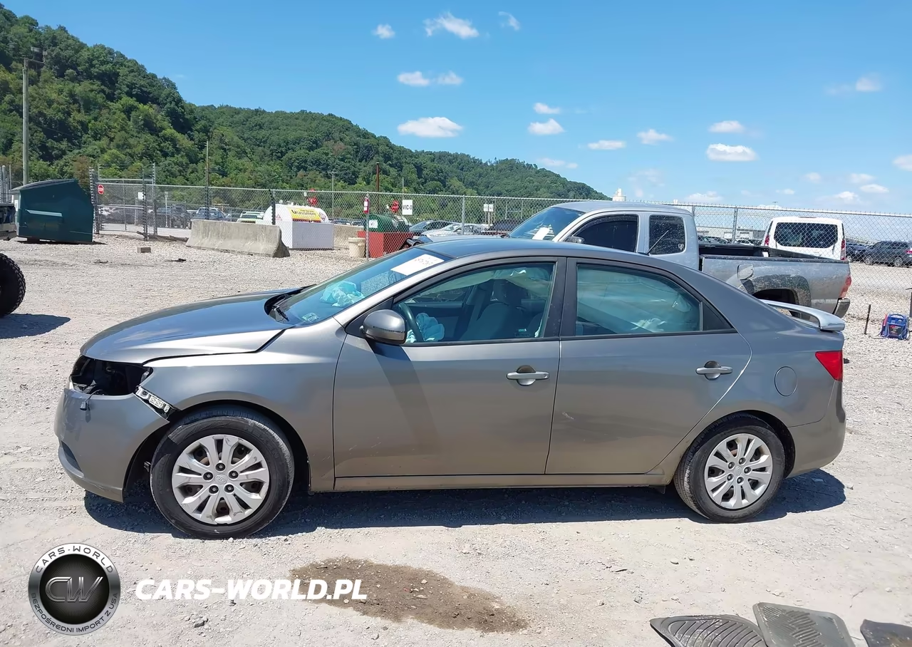 2011 Kia Forte Ex VIN:KNAFU4A23B5355916 - 14
