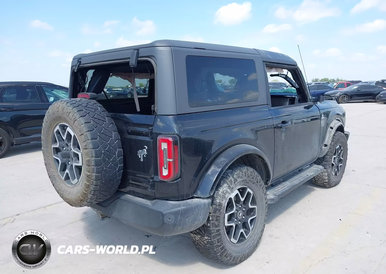 2022 Ford Bronco Outer Banks VIN:1FMDE5AH5NLA81499 - 4