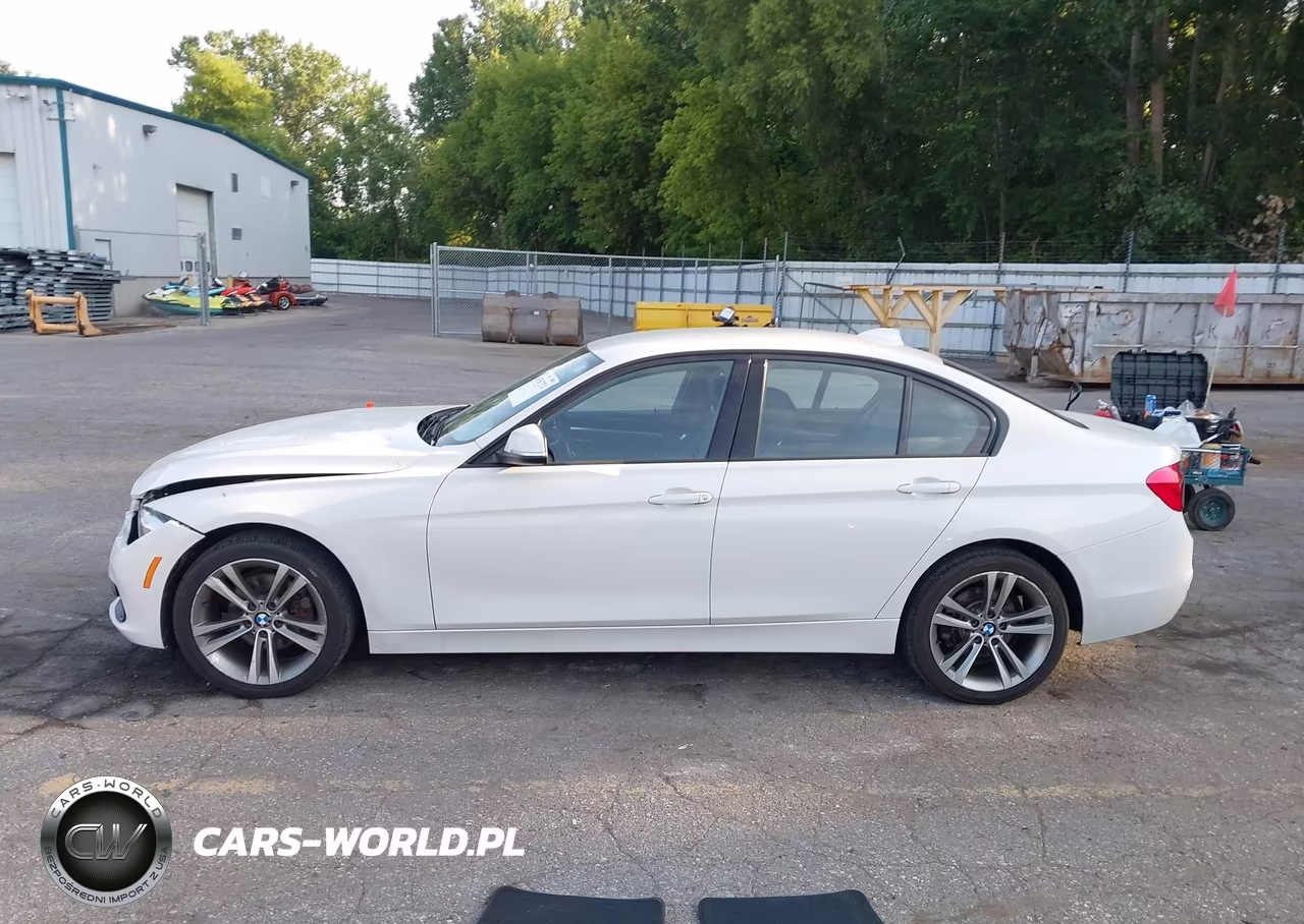 2018 BMW 330I xDrive VIN:WBA8D9C5XJA615246 - 14