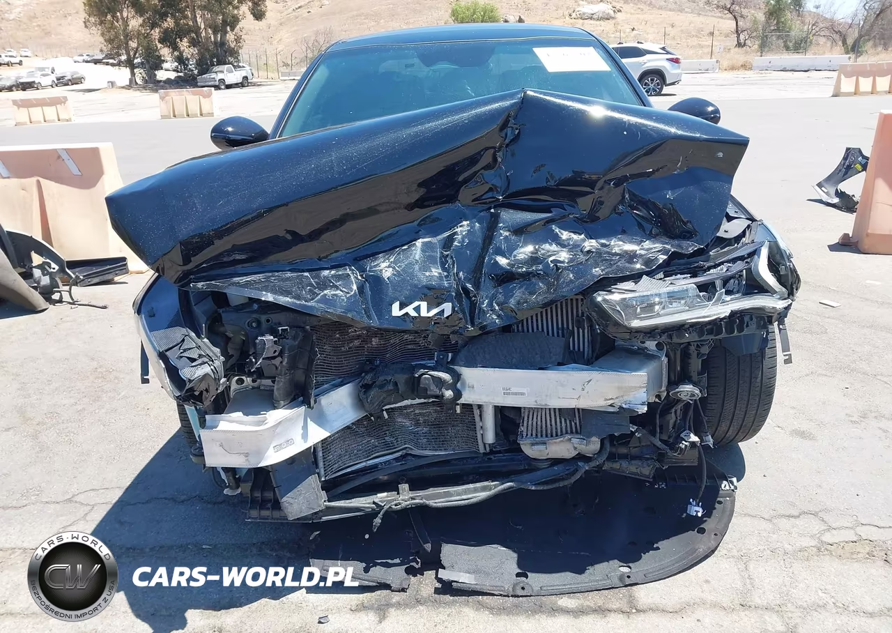 2023 Kia K5 Gt VIN:5XXG44J85PG199635 - 12