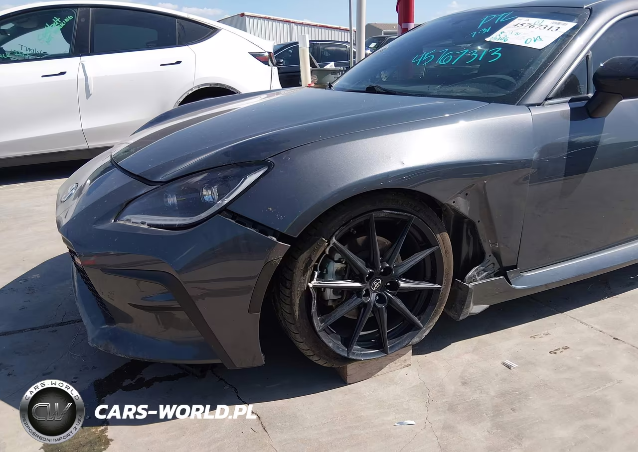 2024 Toyota Gr86 Premium VIN:JF1ZNBE10R8757880 - 21