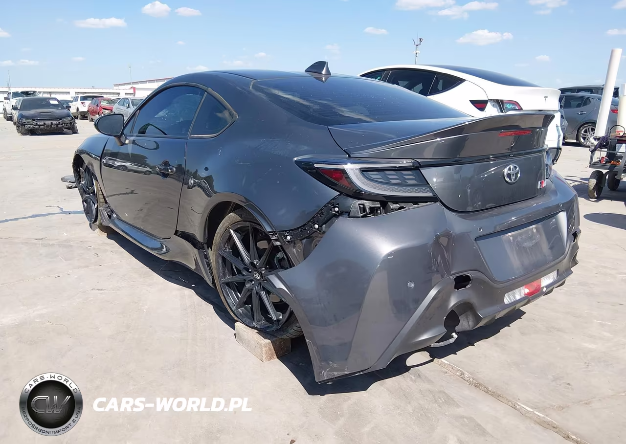 2024 Toyota Gr86 Premium VIN:JF1ZNBE10R8757880 - 3