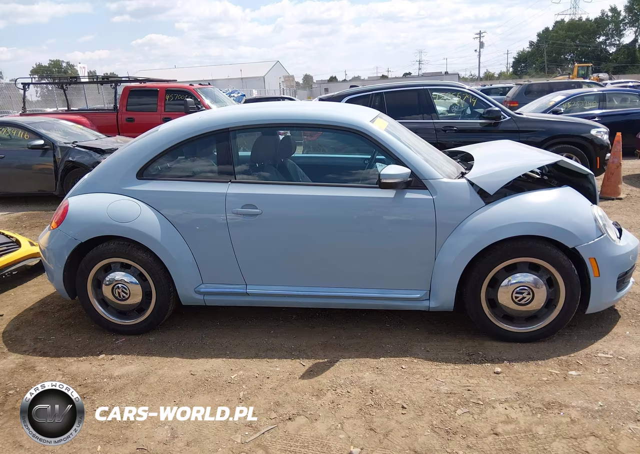 2012 Volkswagen Beetle 2.5L VIN:3VWJP7AT1CM617214 - 13