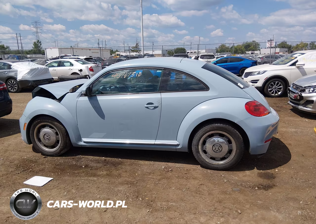 2012 Volkswagen Beetle 2.5L VIN:3VWJP7AT1CM617214 - 14