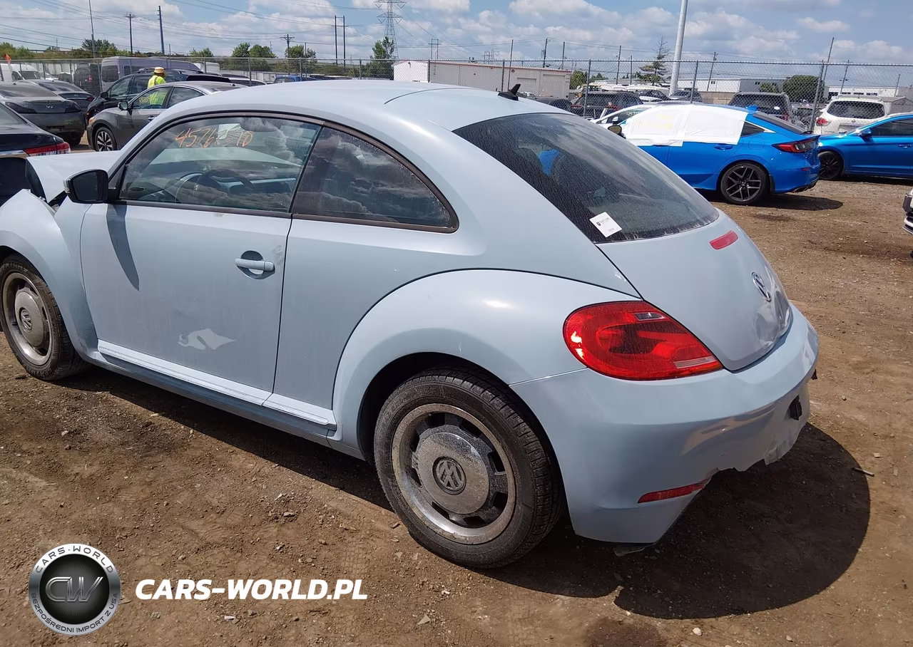 2012 Volkswagen Beetle 2.5L VIN:3VWJP7AT1CM617214 - 3