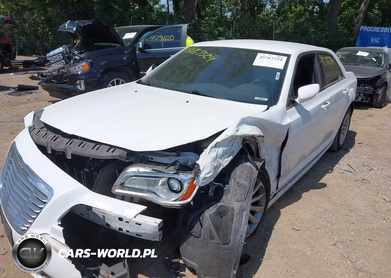 2013 Chrysler 300 Motown VIN:2C3CCAAG0DH743477 - 6