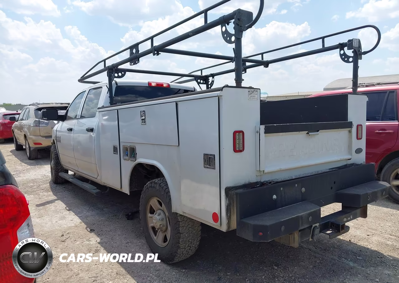 2018 Ram 2500 Tradesman 4X2 8' Box VIN:3C6UR4HL0JG300560 - 3