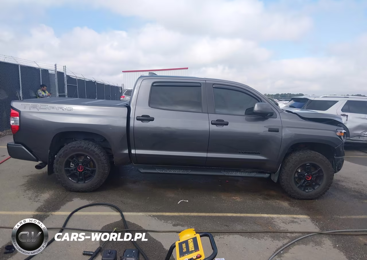 2021 Toyota Tundra Trd Pro VIN:5TFDY5F16MX028650 - 14