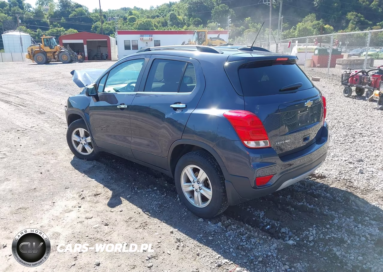 2019 Chevrolet Trax Lt VIN:3GNCJPSB2KL238138 - 3