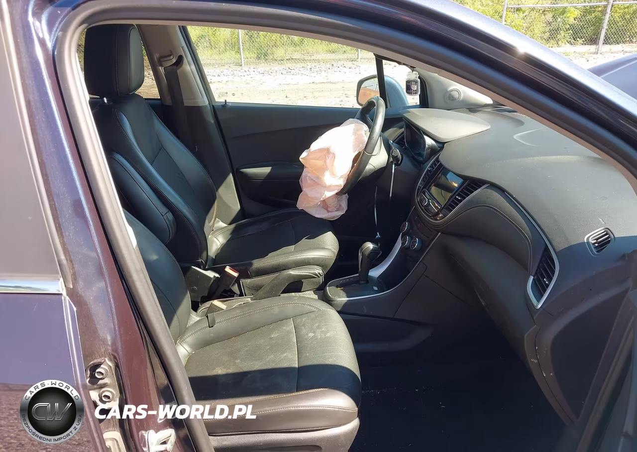 2019 Chevrolet Trax Lt VIN:3GNCJPSB2KL238138 - 5