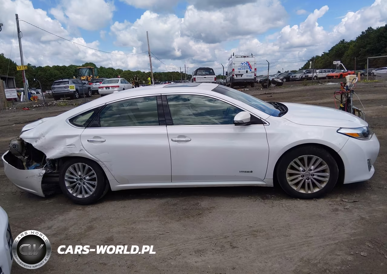 2015 Toyota Avalon Hybrid Xle Touring VIN:4T1BD1EB1FU040680 - 13