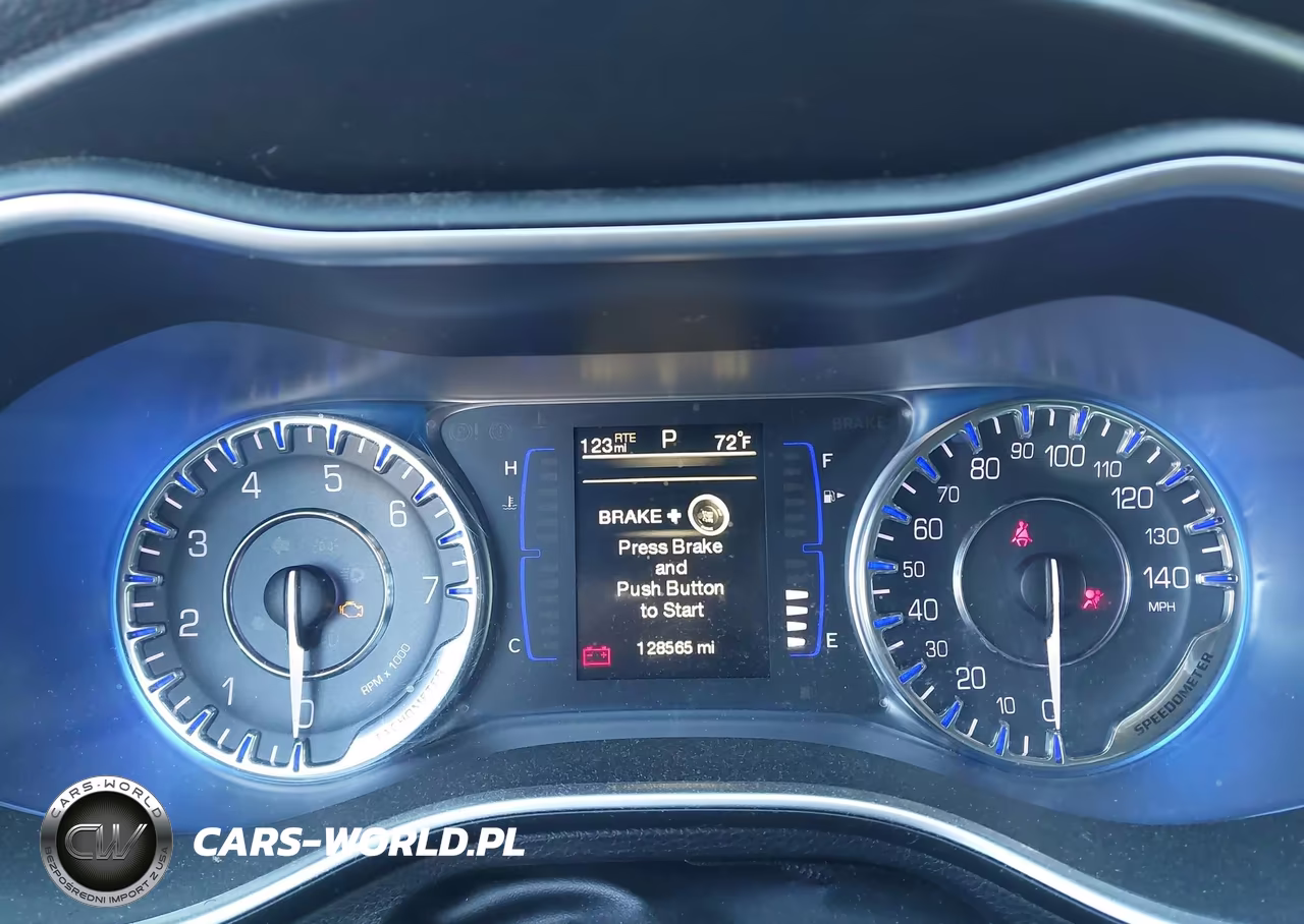 2015 Chrysler 200 Limited VIN:1C3CCCAB8FN587442 - 7