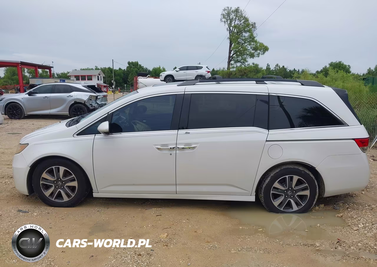 2014 Honda Odyssey Touring-Touring Elite VIN:5FNRL5H93EB125002 - 14