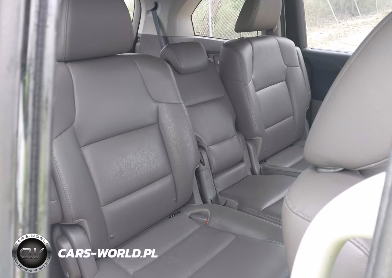 2014 Honda Odyssey Touring-Touring Elite VIN:5FNRL5H93EB125002 - 8
