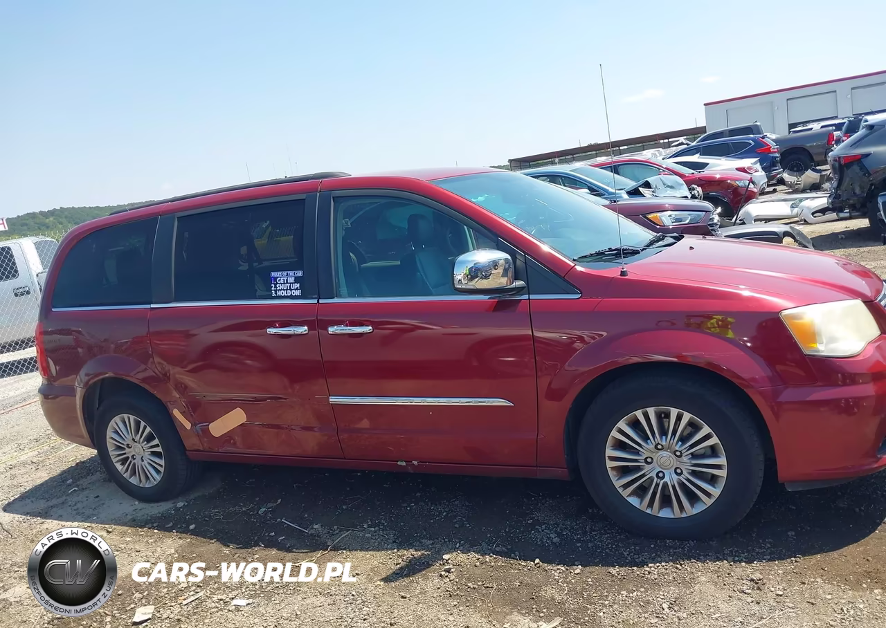 2013 Chrysler Town & Country Touring-L VIN:2C4RC1CG8DR769435 - 13