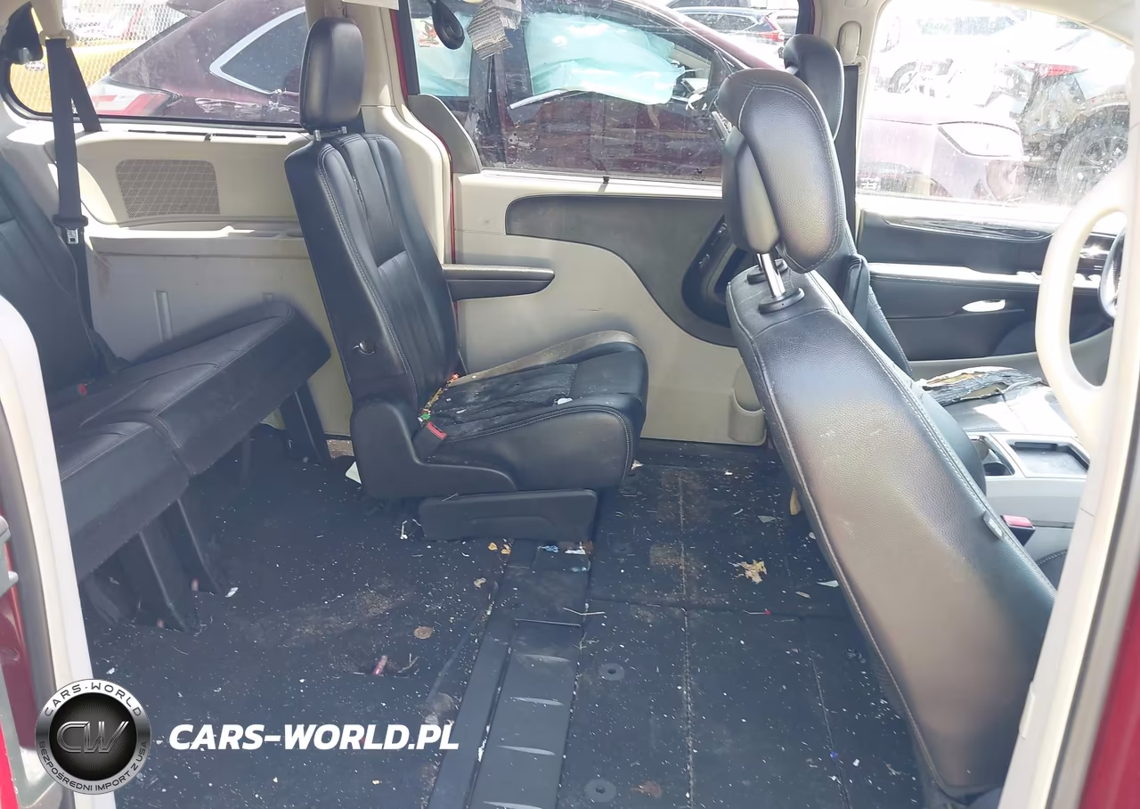 2013 Chrysler Town & Country Touring-L VIN:2C4RC1CG8DR769435 - 8
