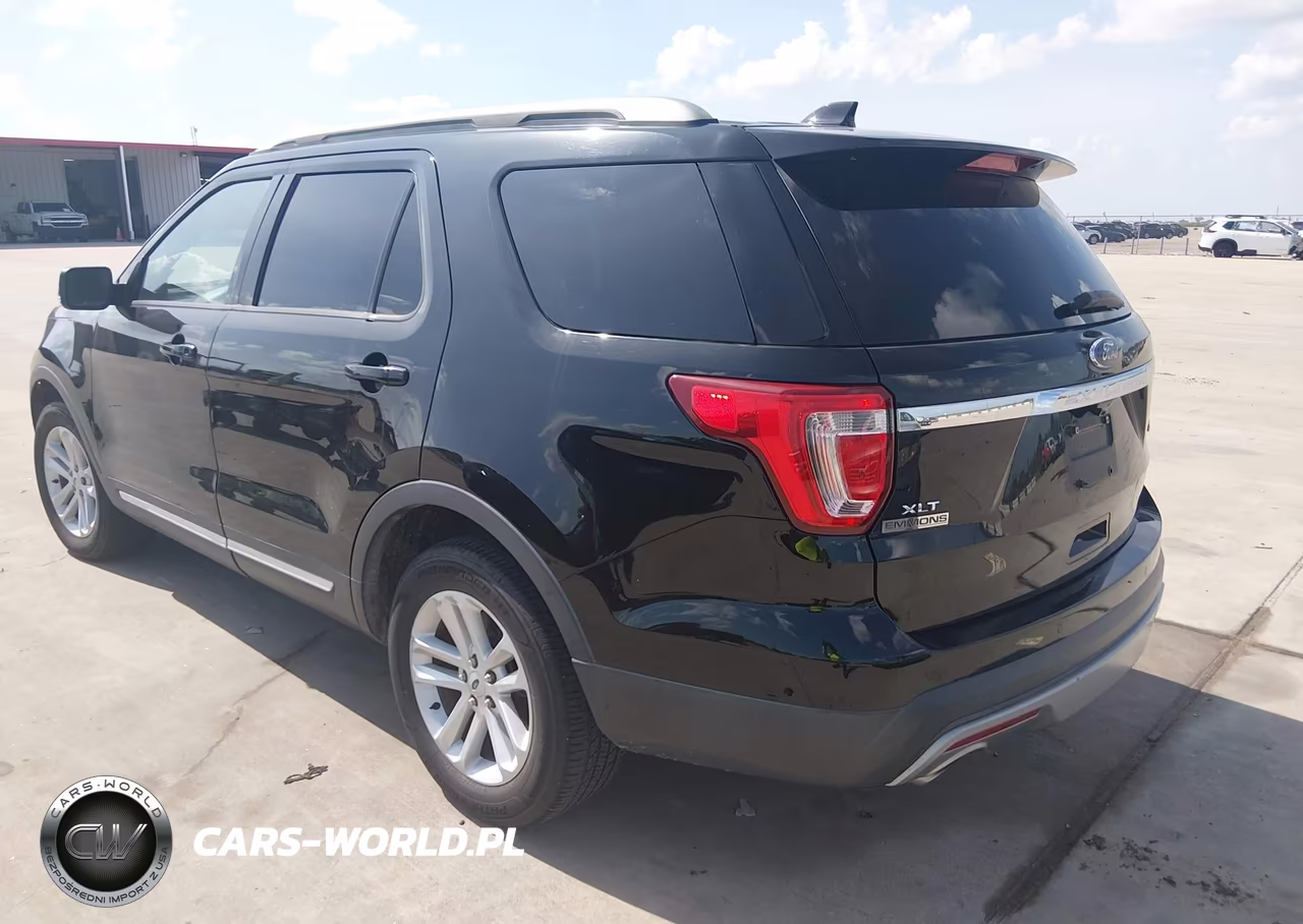 2017 Ford Explorer Xlt VIN:1FM5K7DH7HGD20827 - 3