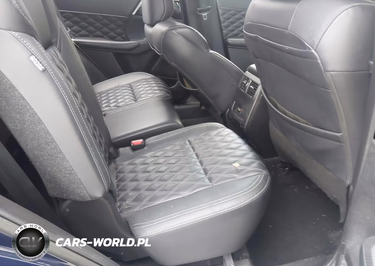 2022 Mitsubishi Outlander Sel 2.5 2Wd-Sel Special Edition 2Wd VIN:JA4J3VA82NZ061778 - 8