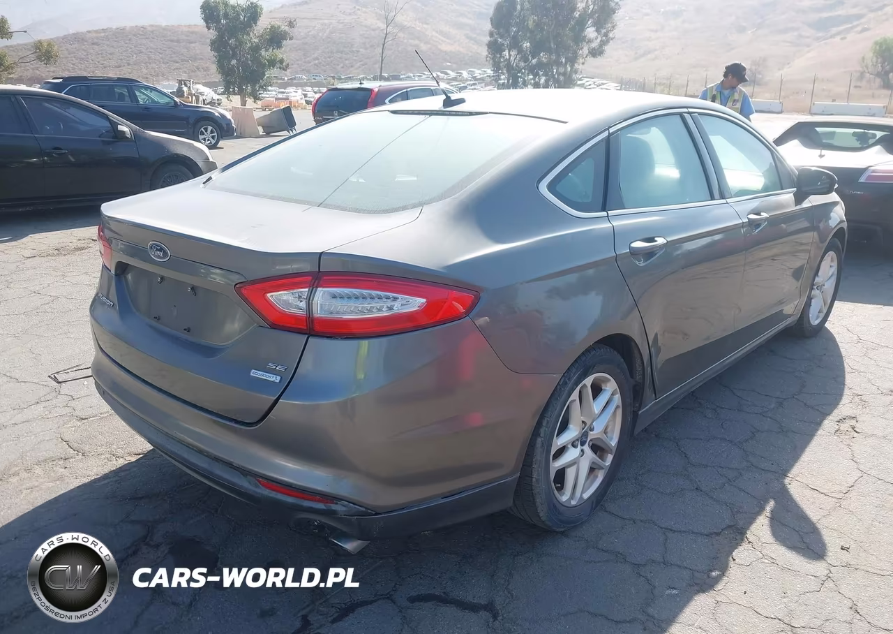 2013 Ford Fusion Se VIN:3FA6P0HR2DR250781 - 4