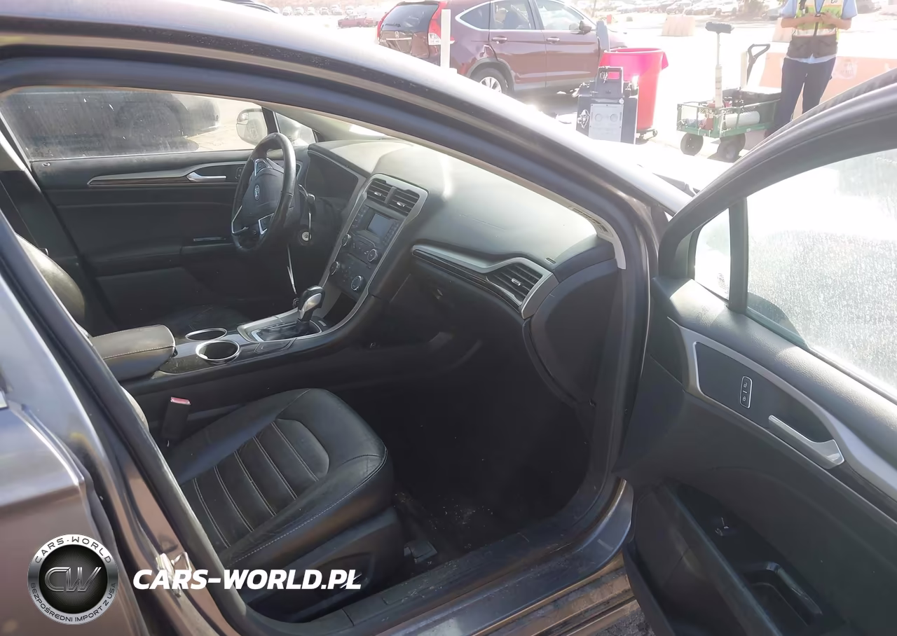 2013 Ford Fusion Se VIN:3FA6P0HR2DR250781 - 5
