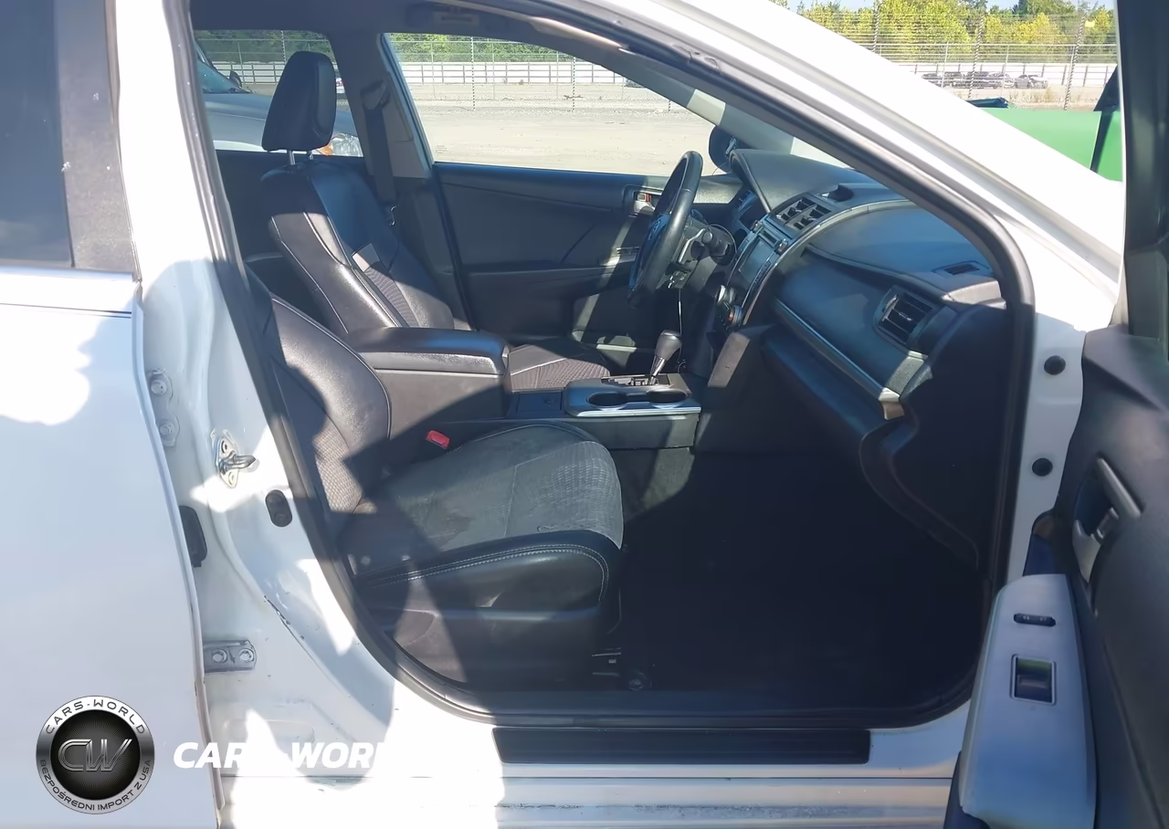 2014 Toyota Camry Se VIN:4T1BF1FK3EU840551 - 5