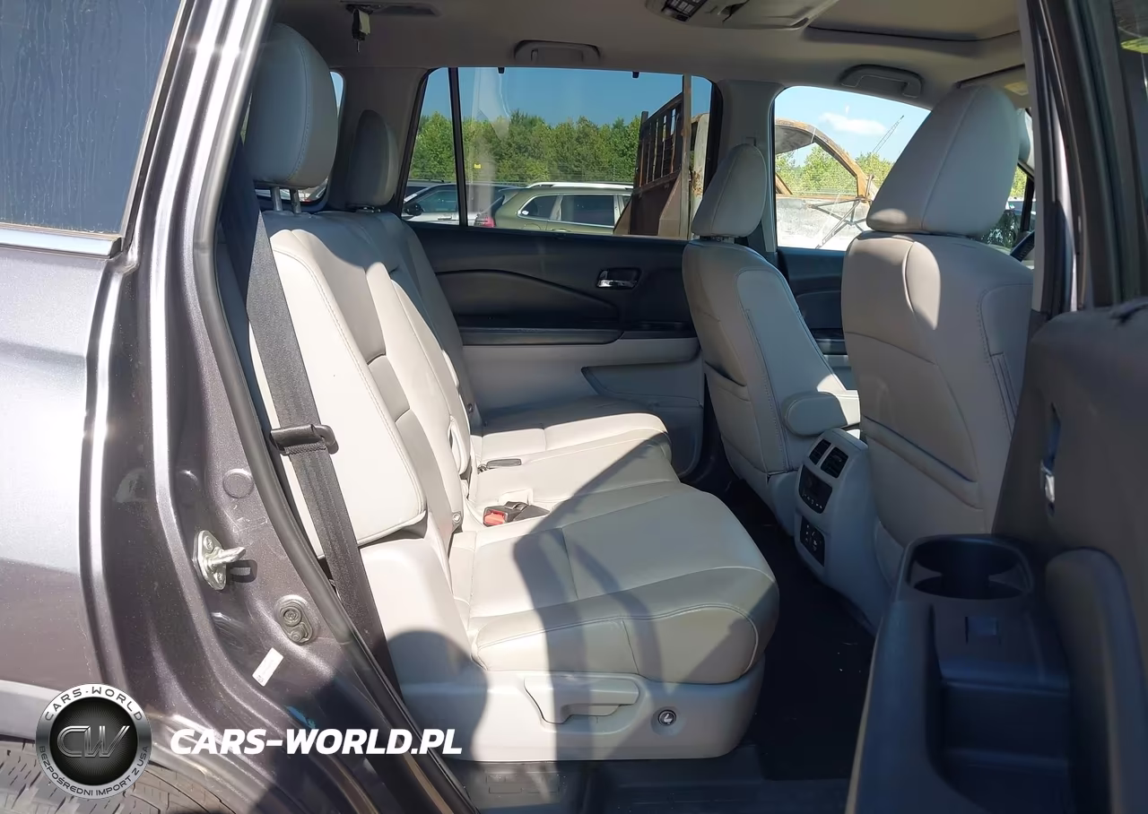 2016 Honda Pilot Touring VIN:5FNYF6H97GB040966 - 8
