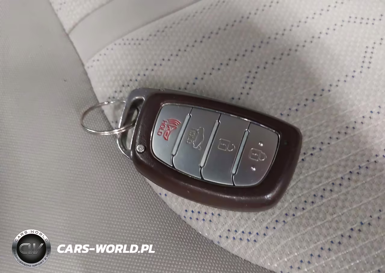 2017 Hyundai Sonata Hybrid Se VIN:KMHE24L12HA060066 - 11