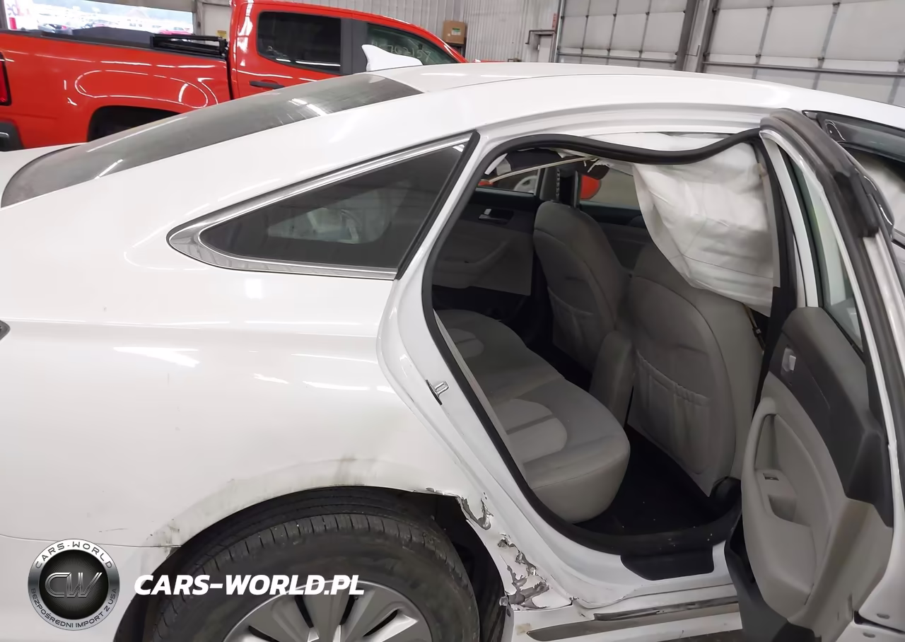 2017 Hyundai Sonata Hybrid Se VIN:KMHE24L12HA060066 - 8