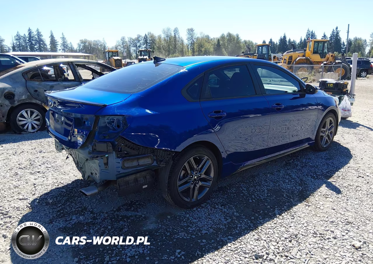 2021 Kia Forte Gt-Line VIN:3KPF34AD8ME320707 - 4