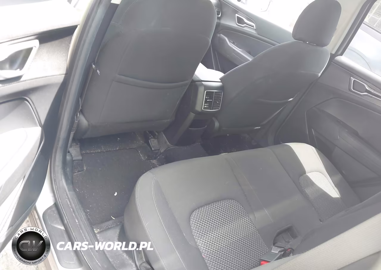2023 Kia Sportage Hybrid Lx VIN:KNDPUCAG7P7048225 - 8