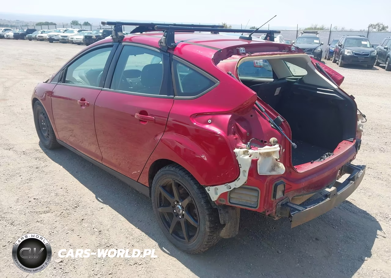 2016 Ford Focus Se VIN:1FADP3K22GL299292 - 3
