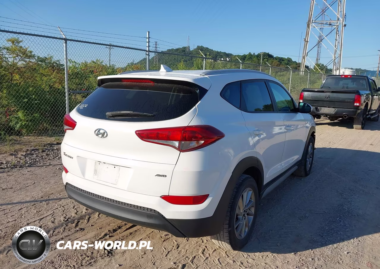2018 Hyundai Tucson Sel VIN:KM8J3CA42JU760614 - 4